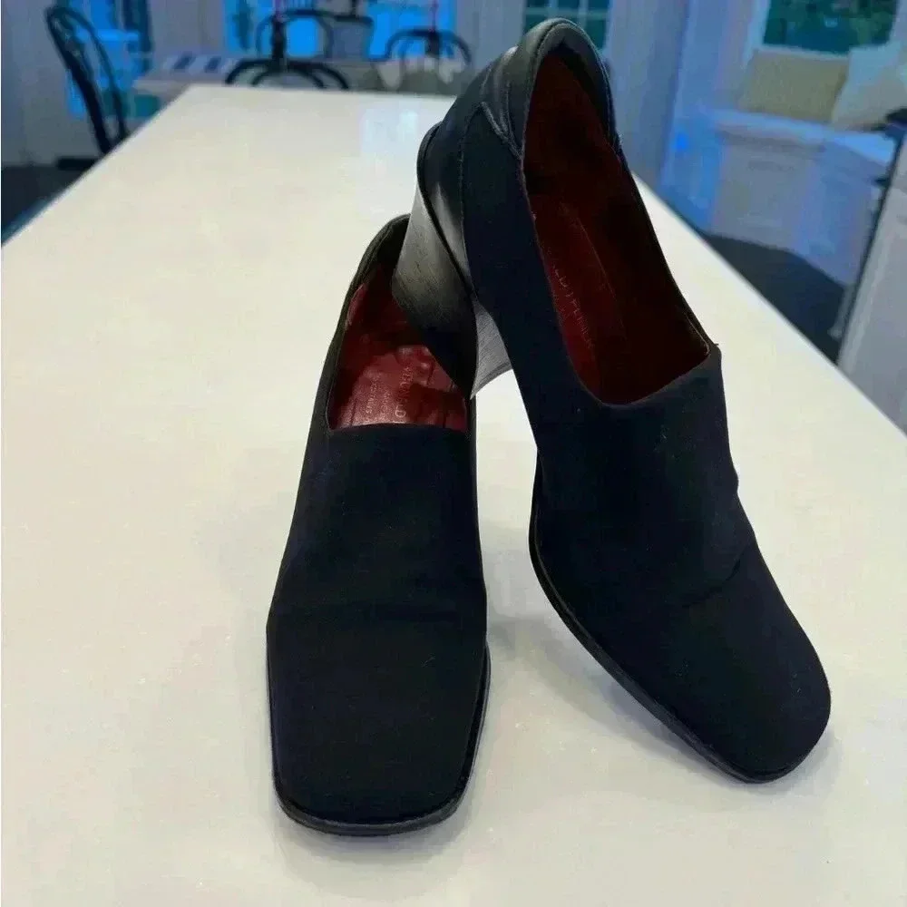 Donald J Pliner Charil women’s black nylon and leather shoes angled heel sz 6.5
